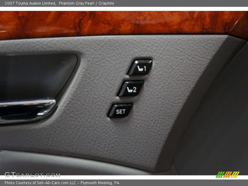 Phantom Gray Pearl / Graphite 2007 Toyota Avalon Limited