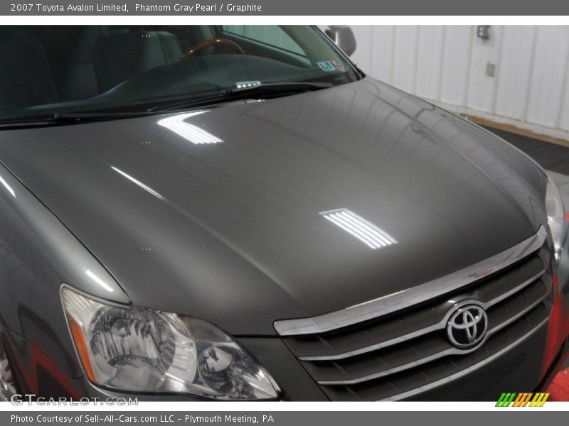 Phantom Gray Pearl / Graphite 2007 Toyota Avalon Limited