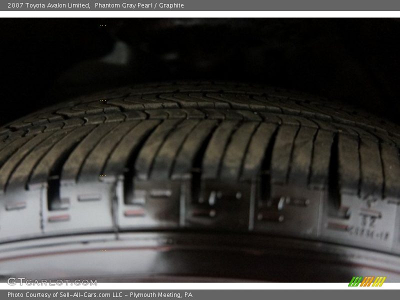 Phantom Gray Pearl / Graphite 2007 Toyota Avalon Limited