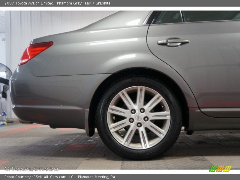 Phantom Gray Pearl / Graphite 2007 Toyota Avalon Limited