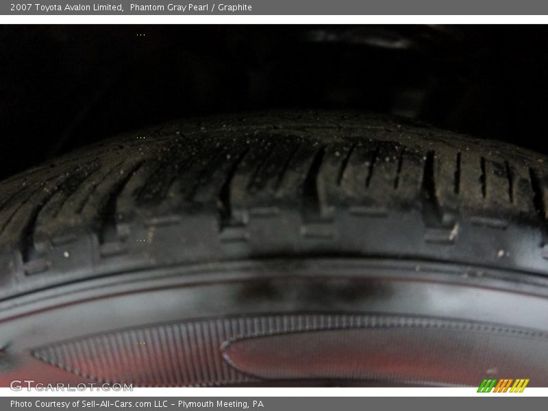 Phantom Gray Pearl / Graphite 2007 Toyota Avalon Limited