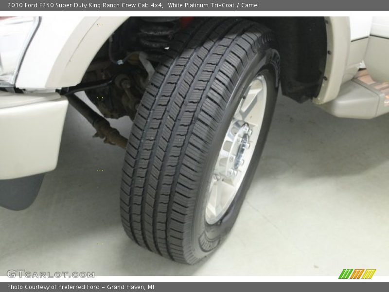 White Platinum Tri-Coat / Camel 2010 Ford F250 Super Duty King Ranch Crew Cab 4x4