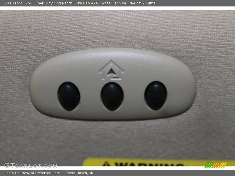 White Platinum Tri-Coat / Camel 2010 Ford F250 Super Duty King Ranch Crew Cab 4x4