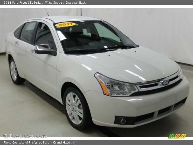 White Suede / Charcoal Black 2011 Ford Focus SEL Sedan