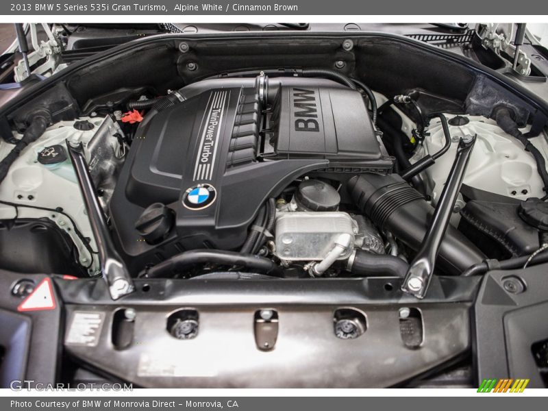 Alpine White / Cinnamon Brown 2013 BMW 5 Series 535i Gran Turismo