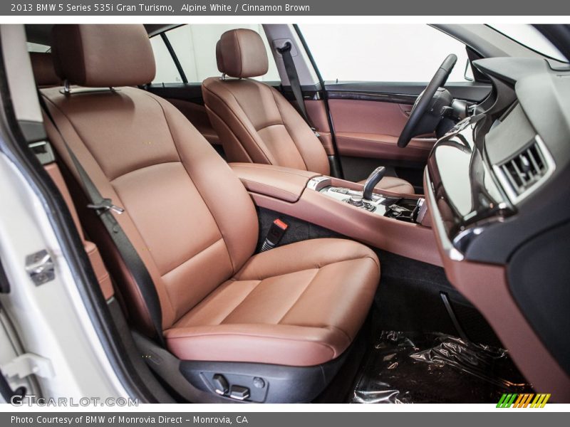 Alpine White / Cinnamon Brown 2013 BMW 5 Series 535i Gran Turismo