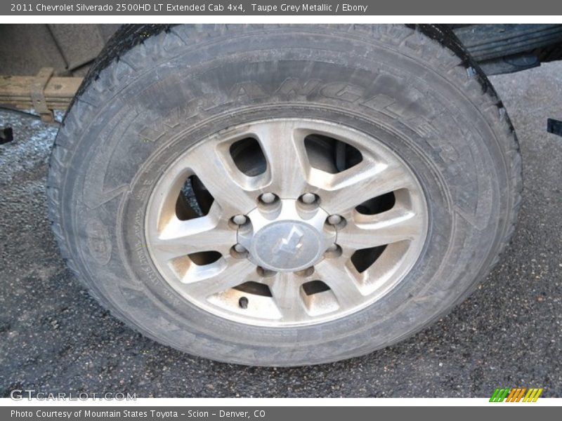 Taupe Grey Metallic / Ebony 2011 Chevrolet Silverado 2500HD LT Extended Cab 4x4