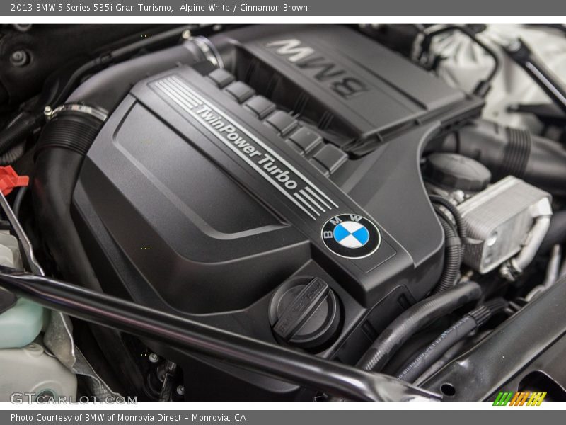 Alpine White / Cinnamon Brown 2013 BMW 5 Series 535i Gran Turismo