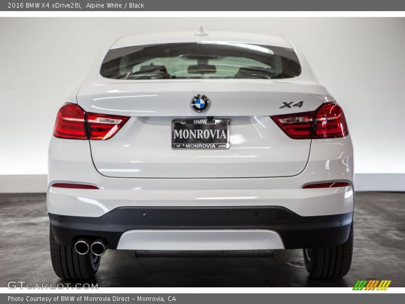 Alpine White / Black 2016 BMW X4 xDrive28i