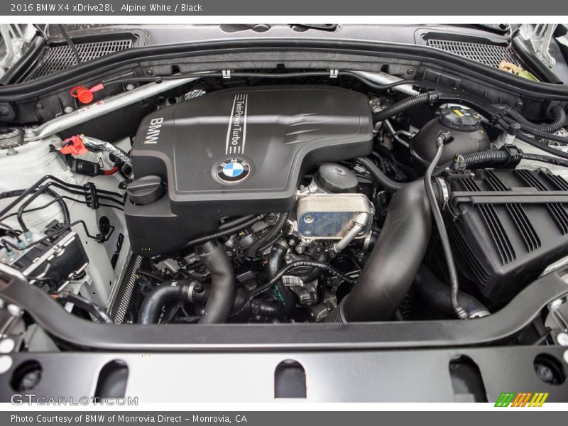 Alpine White / Black 2016 BMW X4 xDrive28i