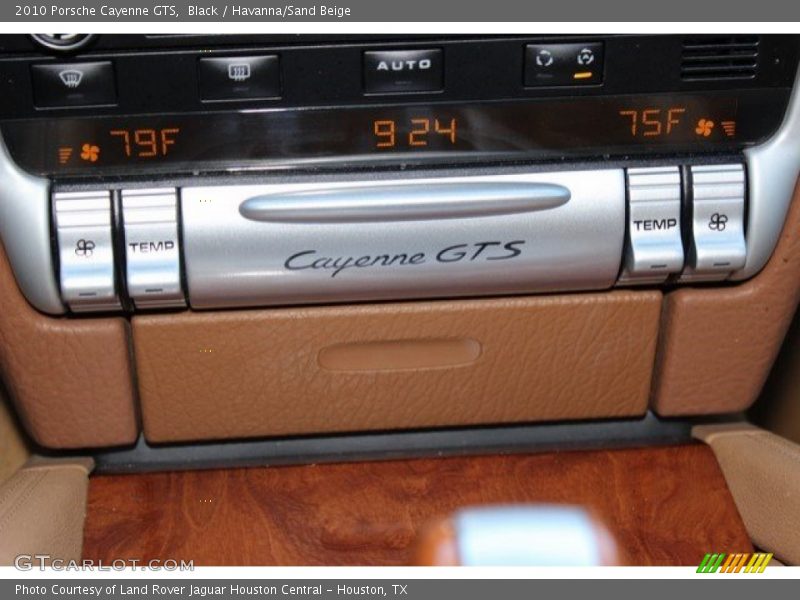 Black / Havanna/Sand Beige 2010 Porsche Cayenne GTS