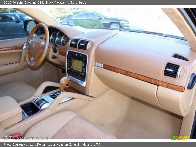 Black / Havanna/Sand Beige 2010 Porsche Cayenne GTS