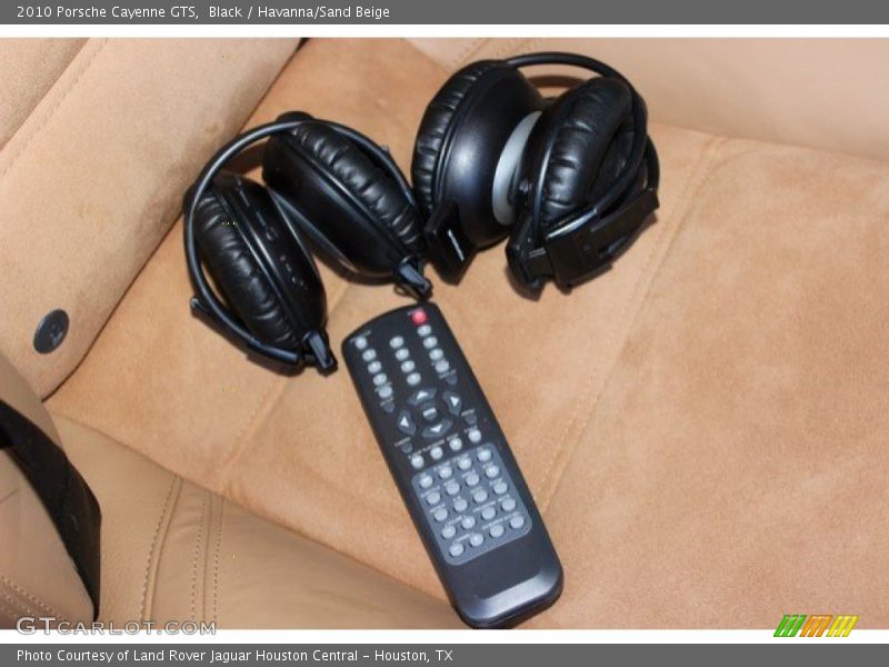 Black / Havanna/Sand Beige 2010 Porsche Cayenne GTS