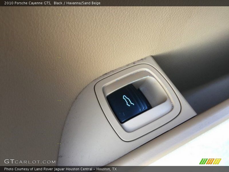 Black / Havanna/Sand Beige 2010 Porsche Cayenne GTS
