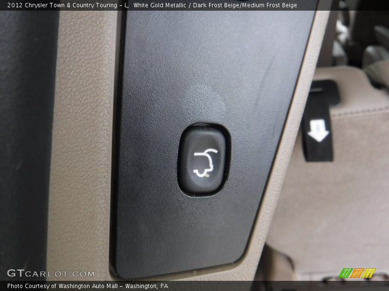 White Gold Metallic / Dark Frost Beige/Medium Frost Beige 2012 Chrysler Town & Country Touring - L