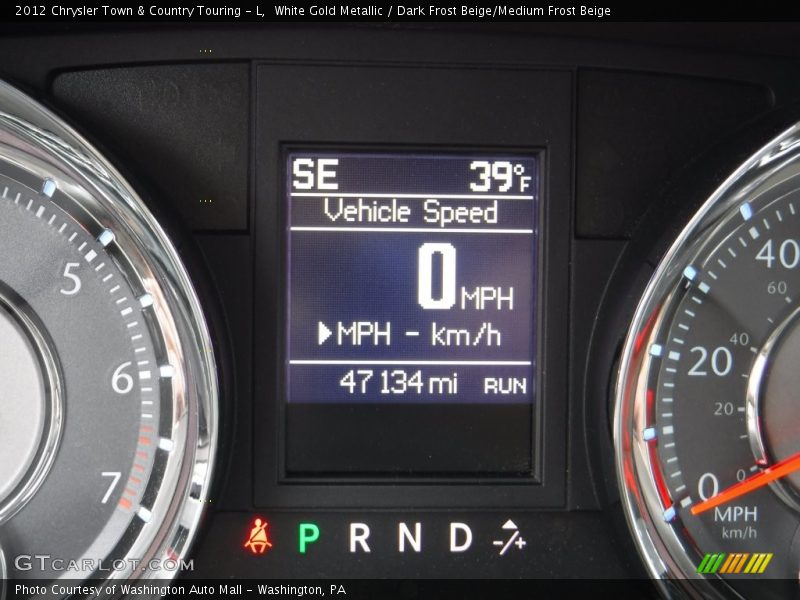 White Gold Metallic / Dark Frost Beige/Medium Frost Beige 2012 Chrysler Town & Country Touring - L