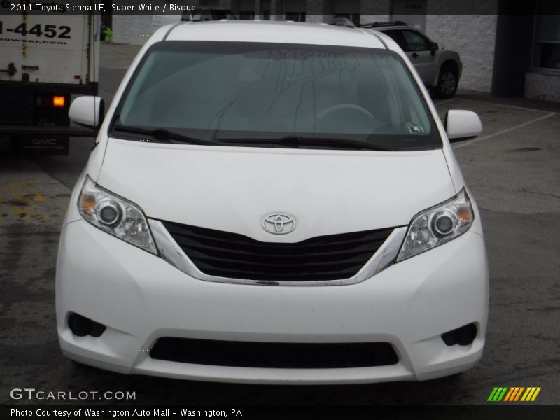 Super White / Bisque 2011 Toyota Sienna LE