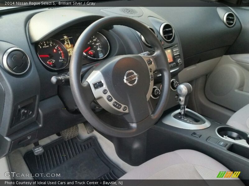 Brilliant Silver / Gray 2014 Nissan Rogue Select S