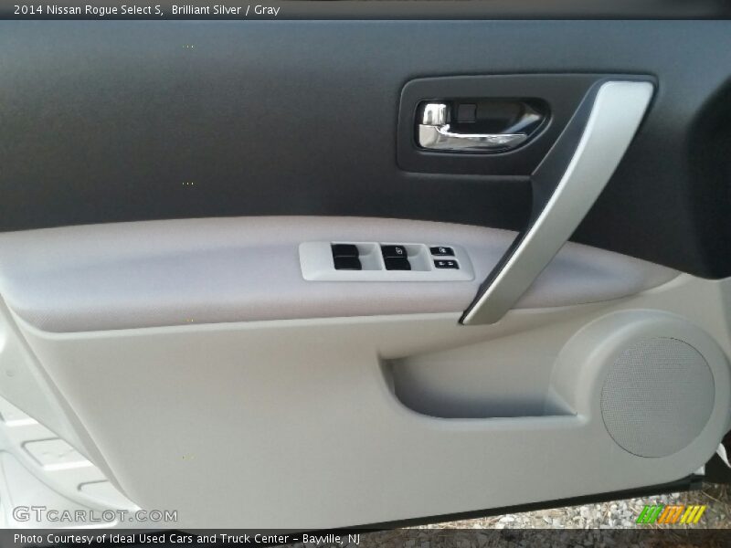Brilliant Silver / Gray 2014 Nissan Rogue Select S