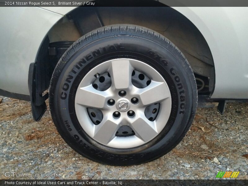 Brilliant Silver / Gray 2014 Nissan Rogue Select S