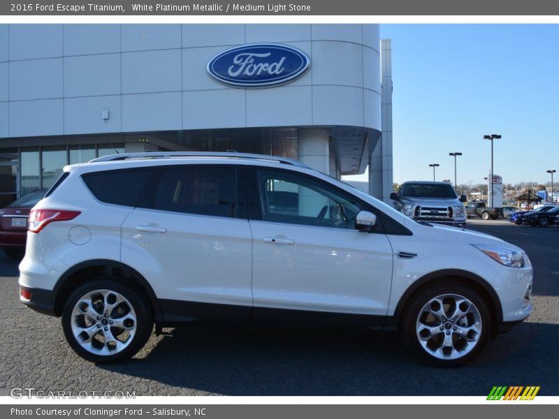 White Platinum Metallic / Medium Light Stone 2016 Ford Escape Titanium