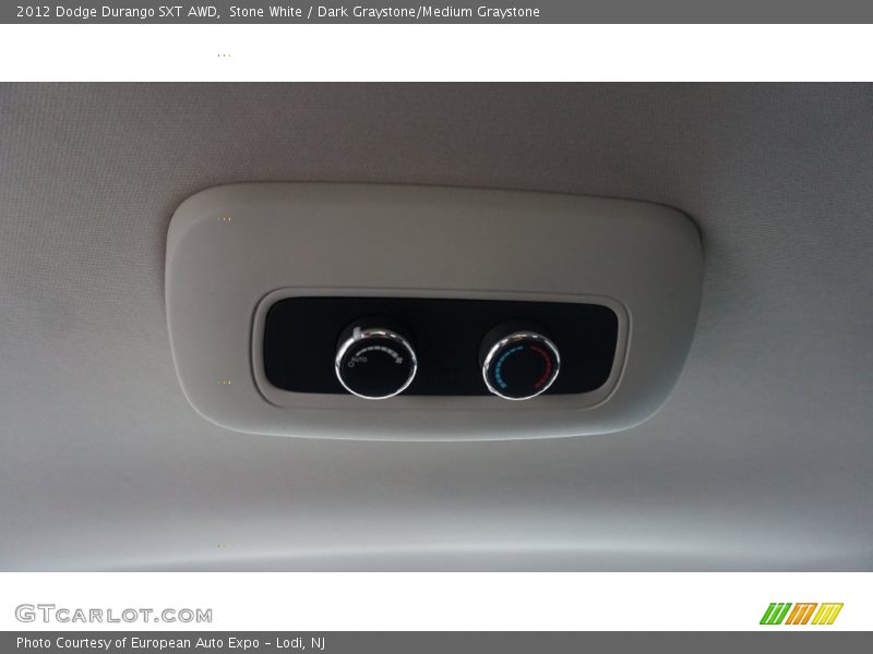 Stone White / Dark Graystone/Medium Graystone 2012 Dodge Durango SXT AWD