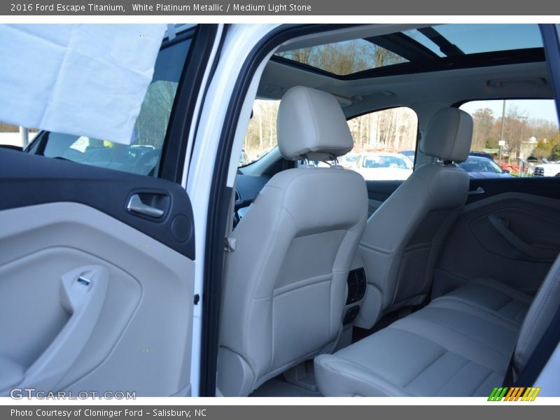 White Platinum Metallic / Medium Light Stone 2016 Ford Escape Titanium