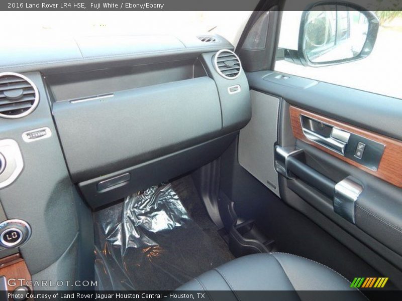 Fuji White / Ebony/Ebony 2016 Land Rover LR4 HSE
