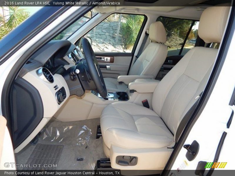 Yulong White Metallic / Almond/Arabica 2016 Land Rover LR4 HSE
