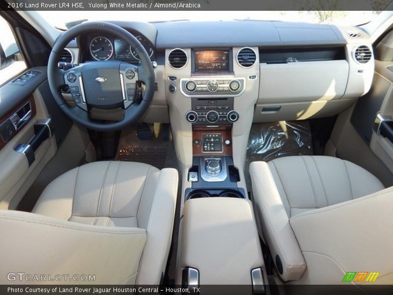 Yulong White Metallic / Almond/Arabica 2016 Land Rover LR4 HSE