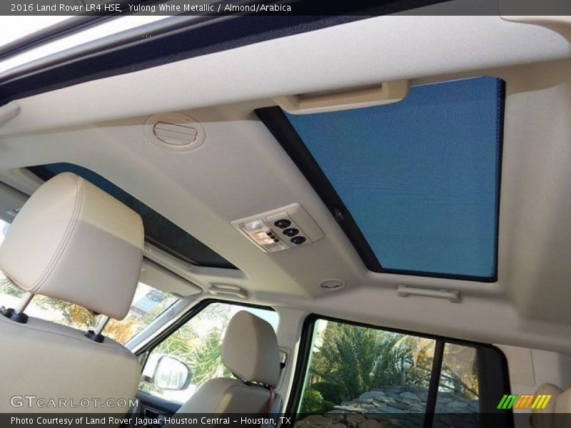 Yulong White Metallic / Almond/Arabica 2016 Land Rover LR4 HSE