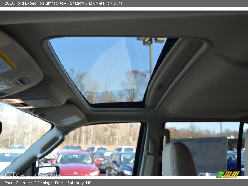 Shadow Black Metallic / Dune 2016 Ford Expedition Limited 4x4