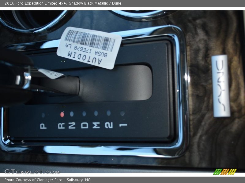 Shadow Black Metallic / Dune 2016 Ford Expedition Limited 4x4