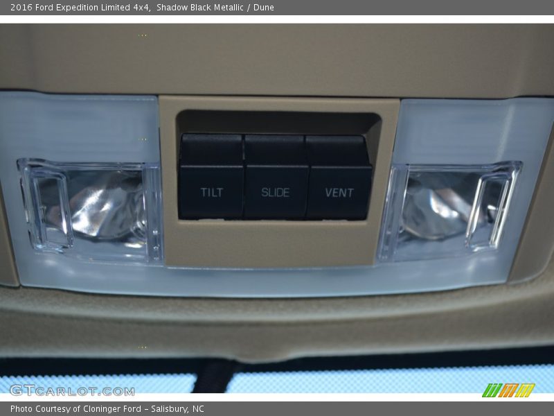 Shadow Black Metallic / Dune 2016 Ford Expedition Limited 4x4