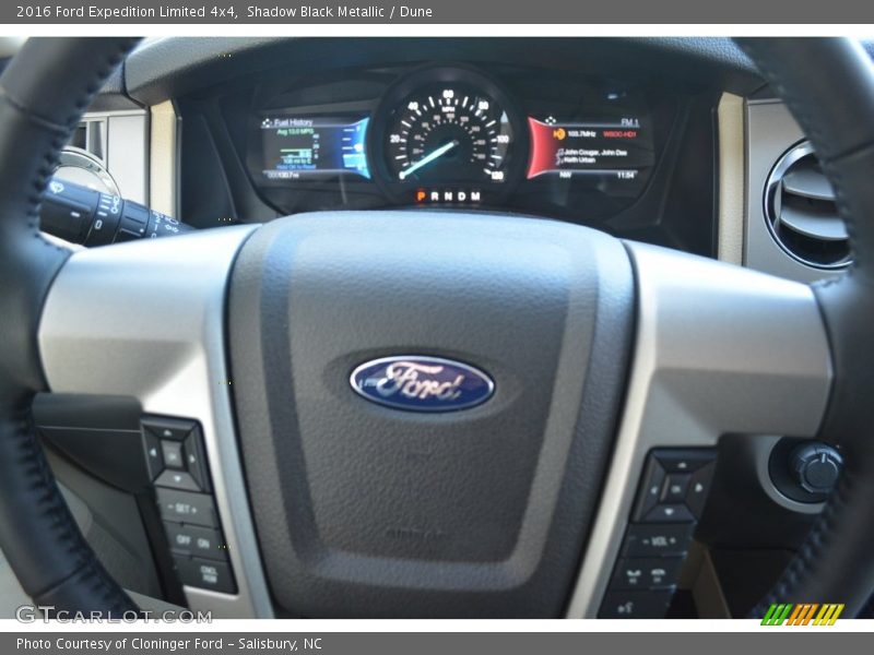 Shadow Black Metallic / Dune 2016 Ford Expedition Limited 4x4