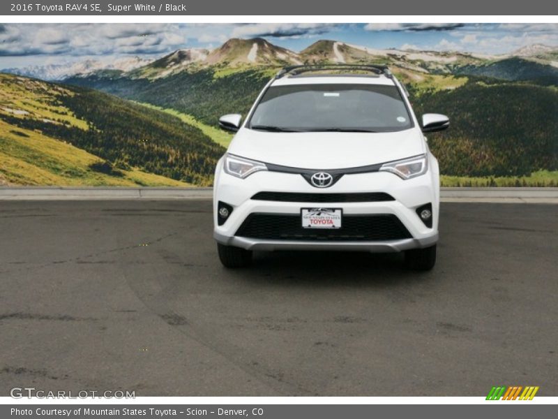 Super White / Black 2016 Toyota RAV4 SE