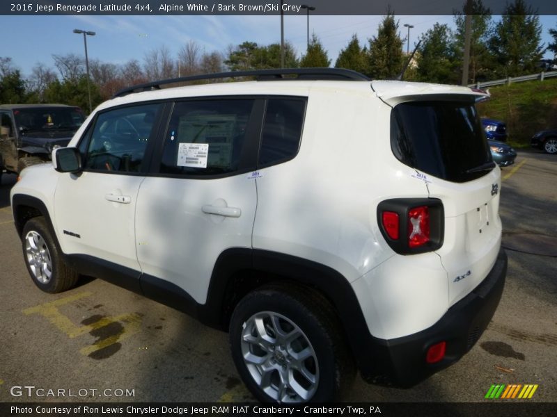 Alpine White / Bark Brown/Ski Grey 2016 Jeep Renegade Latitude 4x4