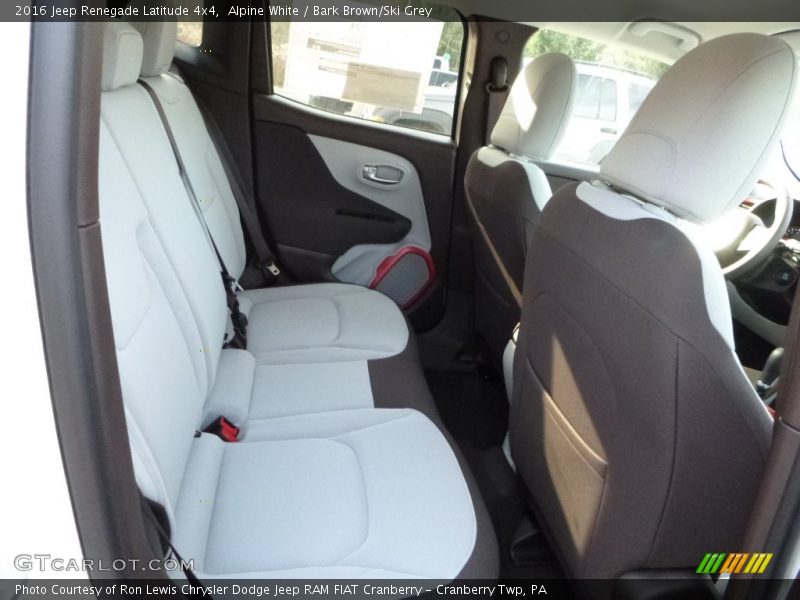 Alpine White / Bark Brown/Ski Grey 2016 Jeep Renegade Latitude 4x4