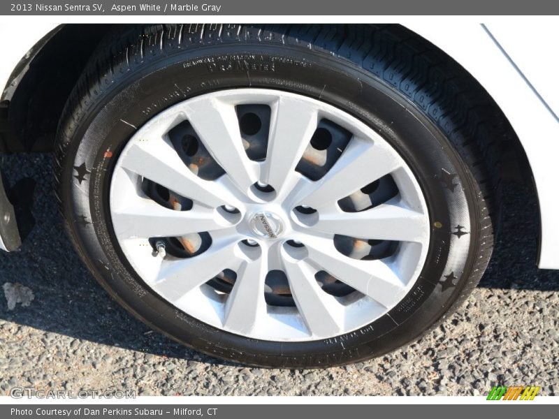 Aspen White / Marble Gray 2013 Nissan Sentra SV