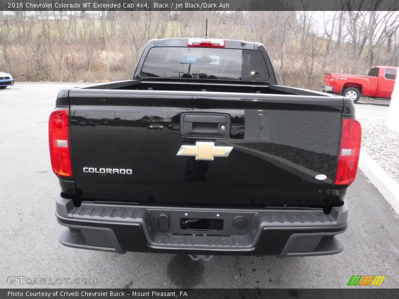 Black / Jet Black/Dark Ash 2016 Chevrolet Colorado WT Extended Cab 4x4