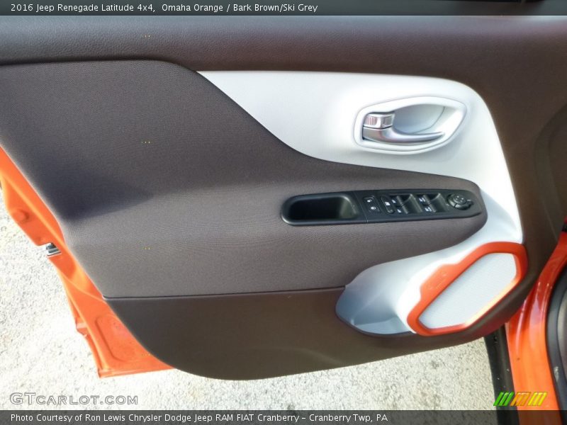 Door Panel of 2016 Renegade Latitude 4x4