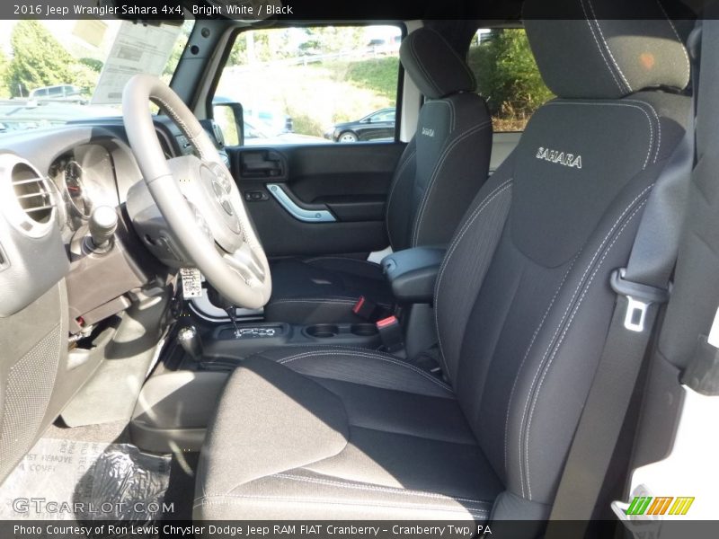 Bright White / Black 2016 Jeep Wrangler Sahara 4x4