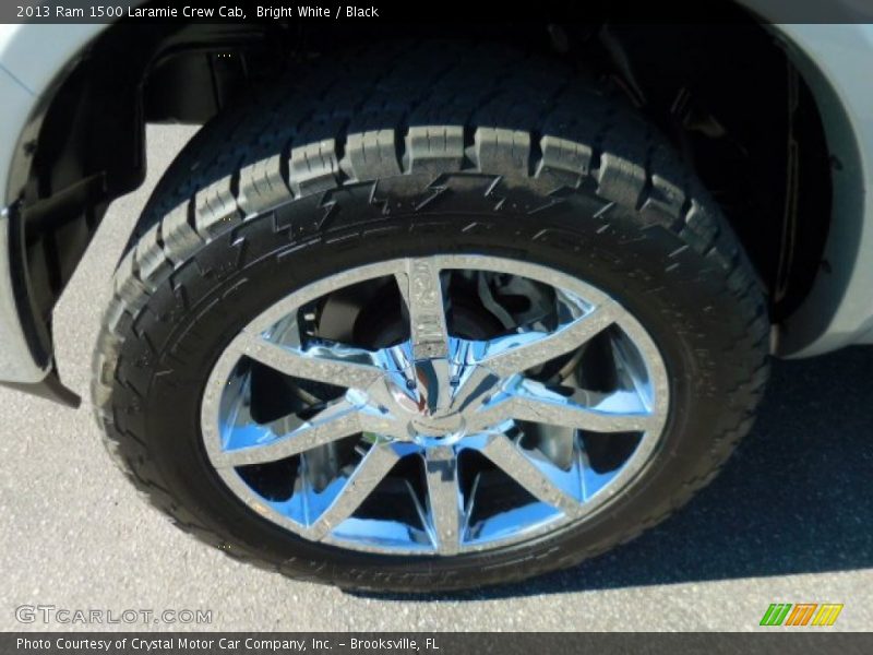 Bright White / Black 2013 Ram 1500 Laramie Crew Cab