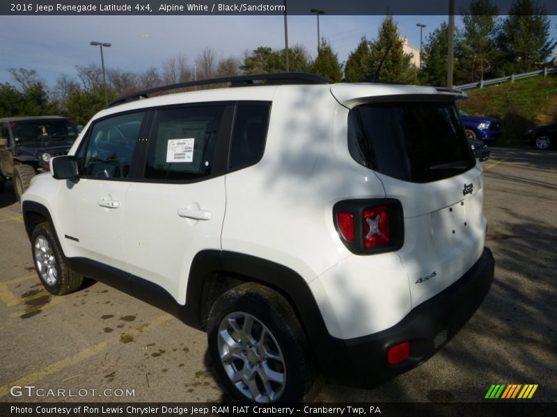 Alpine White / Black/Sandstorm 2016 Jeep Renegade Latitude 4x4
