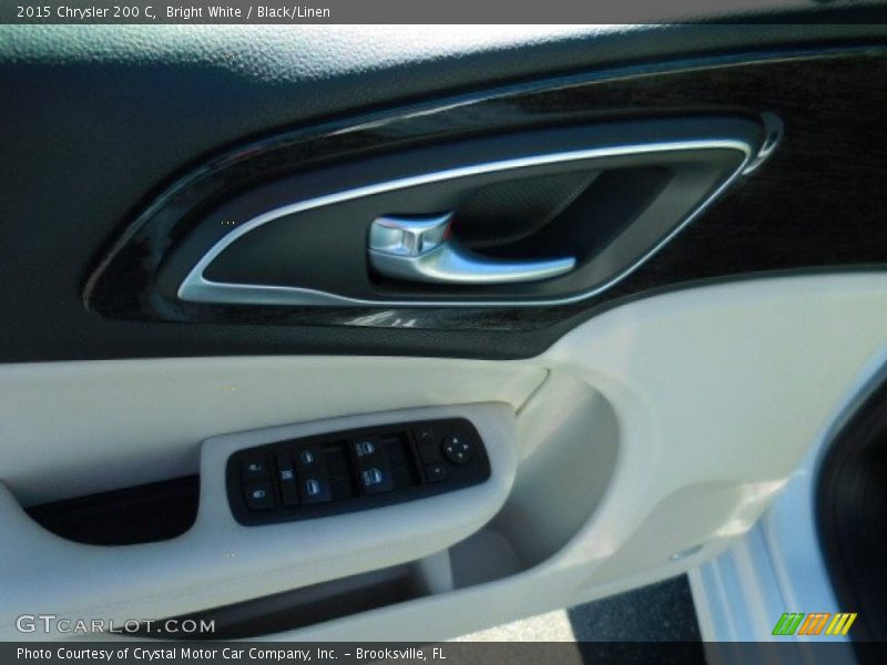 Bright White / Black/Linen 2015 Chrysler 200 C