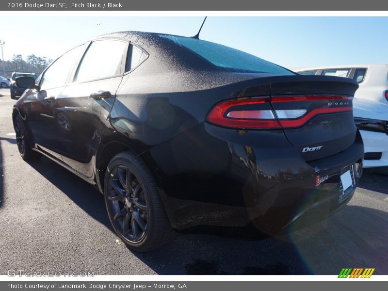 Pitch Black / Black 2016 Dodge Dart SE