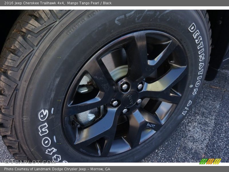 Mango Tango Pearl / Black 2016 Jeep Cherokee Trailhawk 4x4