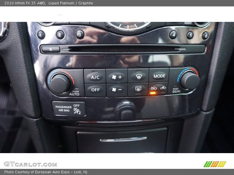 Liquid Platinum / Graphite 2010 Infiniti FX 35 AWD