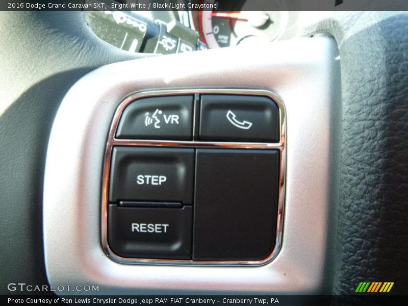 Bright White / Black/Light Graystone 2016 Dodge Grand Caravan SXT