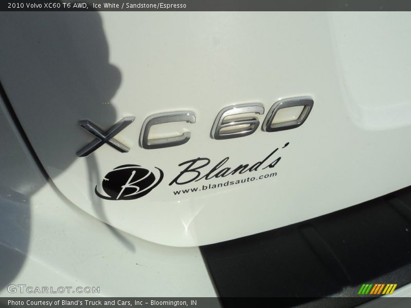 Ice White / Sandstone/Espresso 2010 Volvo XC60 T6 AWD